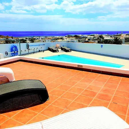Villa Vista Mar - *
